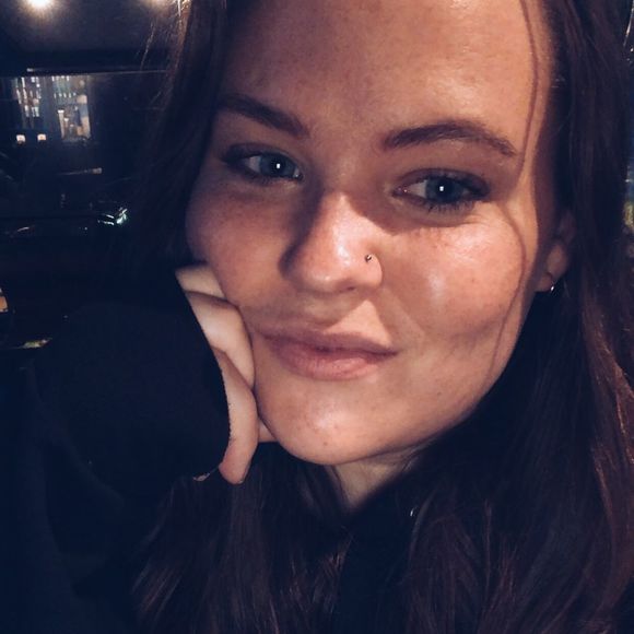 Meet your Posher, Jamie - Picture 1 of 1